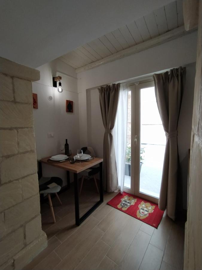 La Punta Di Ortigia Holiday Home Syrakus Exterior foto